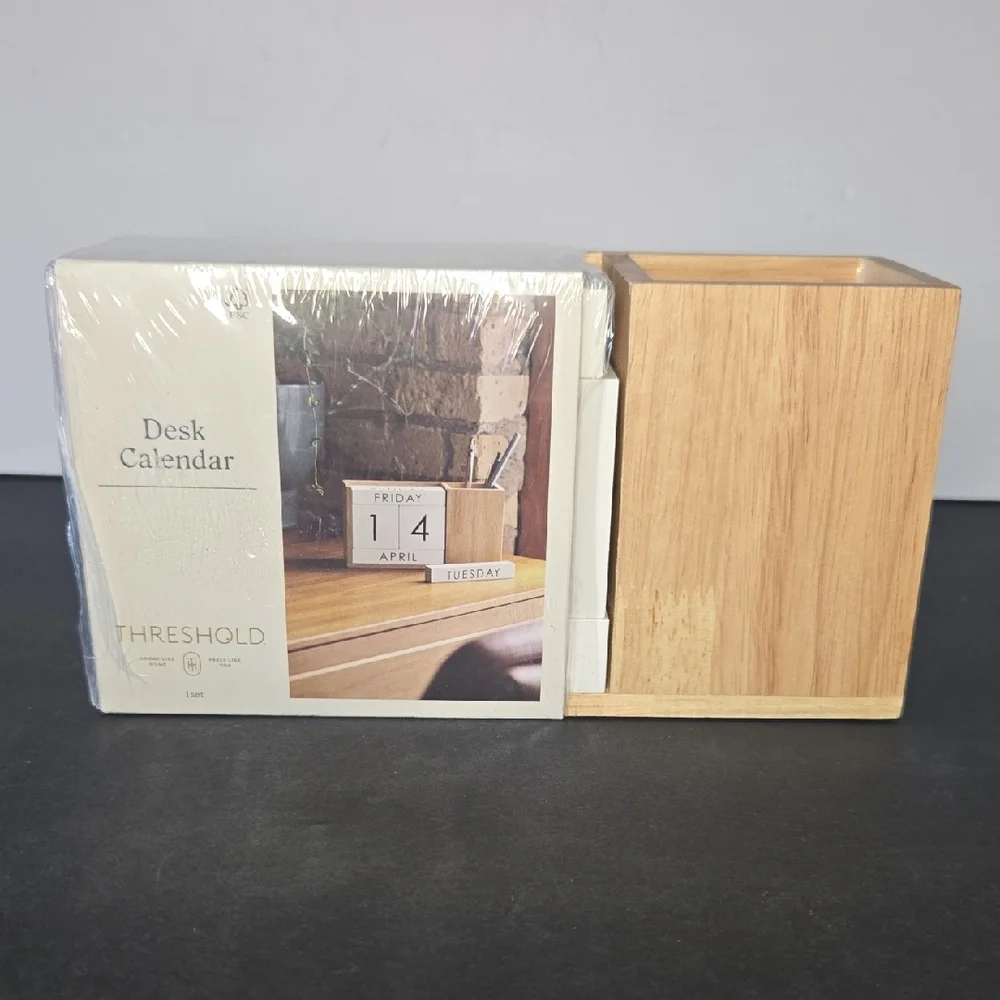 NEW Threshold Natural Wood Desk Calendar and Pencil/Pen Cup